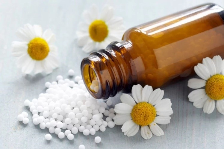 Homeopatia- o alternativă naturală sau o iluzie?