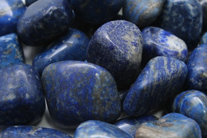 Cum a ajuns Lapis Lazuli să fie piatra regilor? Află pentru ce este folosită acum