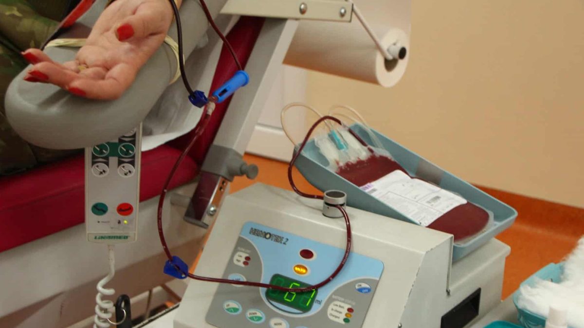 Este nevoie de sânge şi trombocite pentru un pacient internat la IRO Iaşi! Bărbatul suferă de leucemie mieloidă acută