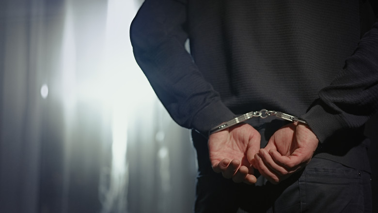După ce și-a violat fiica, un bărbat din Iași și-a omorât tatăl. Poveste incredibilă. Iată cum s-a petrecut totul 