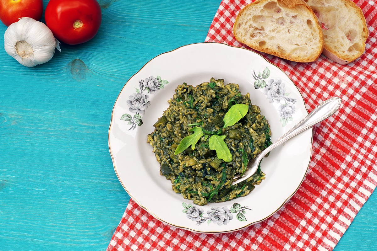 Rețeta pentru pilaf cu urzici. Un preparat de post de care nu te vei mai sătura!
