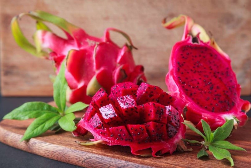 Pitaya, fructul exotic plin de vitamine. Află care sunt beneficiile consumului acestui fruct