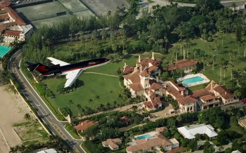 Alertă în Florida: Avioanele F-16 ale SUA au interceptat două aeronave civile în apropierea reședinței lui Trump
