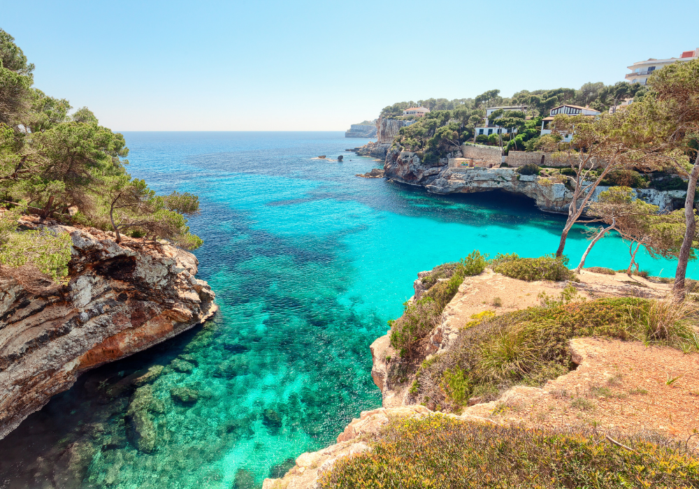 Cinci motive pentru care să optezi pentru o vacanță în Mallorca în acest an