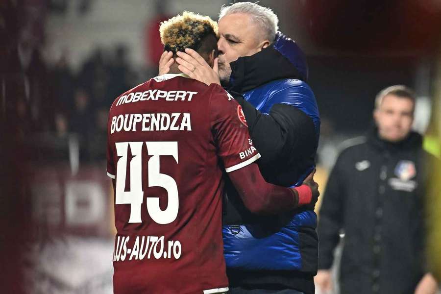 Aaron Boupendza, fost atacant al Rapidului, a murit. Avea doar 28 de ani