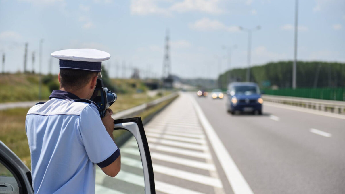 Radarul în 2025! De la ce distanță te prinde și dacă mai are rost să frânezi