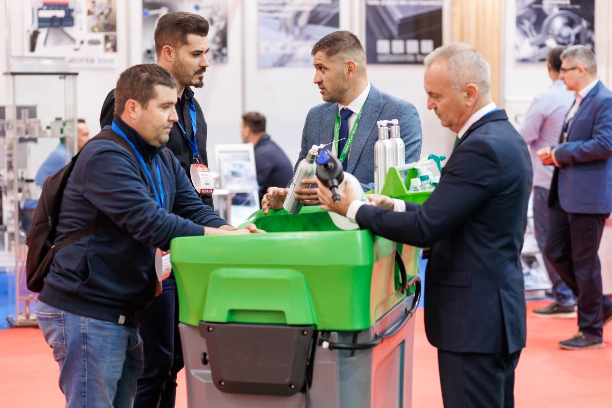 Lideri din domeniul tehnologiilor industriale se reunesc la Bucureşti