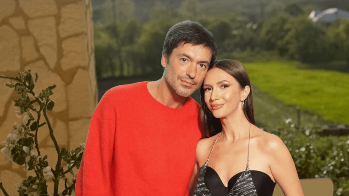 Cum arată casa în care locuiesc Radu Vâlcan și Adela Popescu. Doar pentru un pat au dat peste 20.000 de lei!