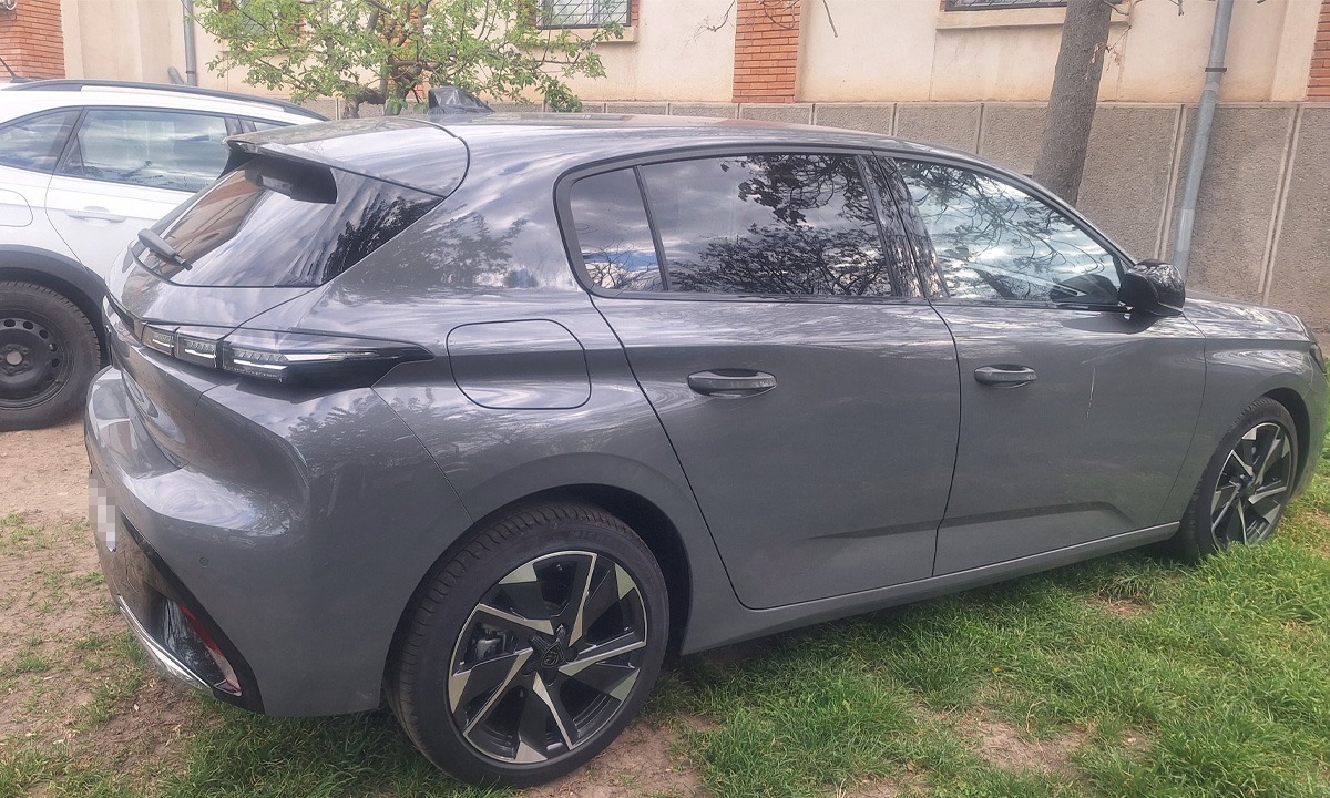 Autoturism în valoare de 150.000 de lei, căutat de autorităţile din Franța, descoperit în PTF Albița