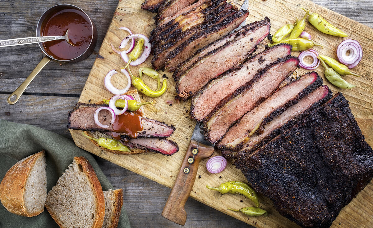 Rețeta pentru un brisket de vită delicios – Preparatul care îți va impresiona familia și musafirii, ideal pentru ocaziile speciale