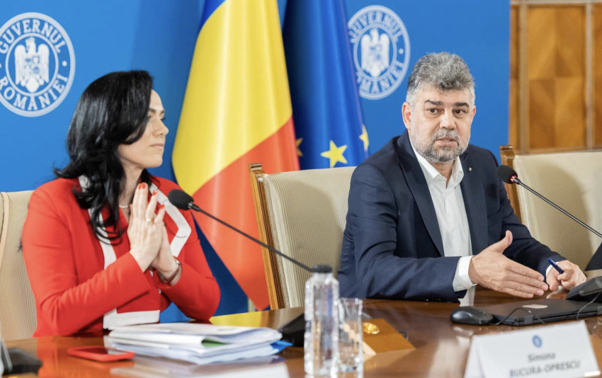 Ciolacu își ține apropiații aproape. Soțul ministrului Muncii, recompensat din nou cu funcție publică