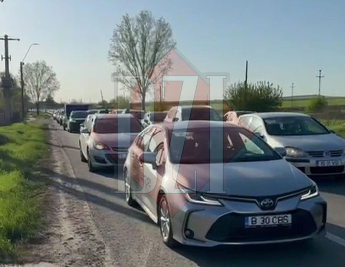 Se întorc ieșenii din vacanța de Paște! Coadă kilometrică la intrarea în Iaşi