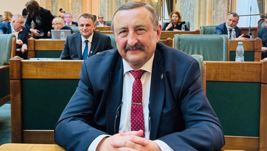 Senatorul Dan Cașcaval: „Sunt ferm împotriva implicării politicului în educației sau în organizațiile profesionale” (P)
