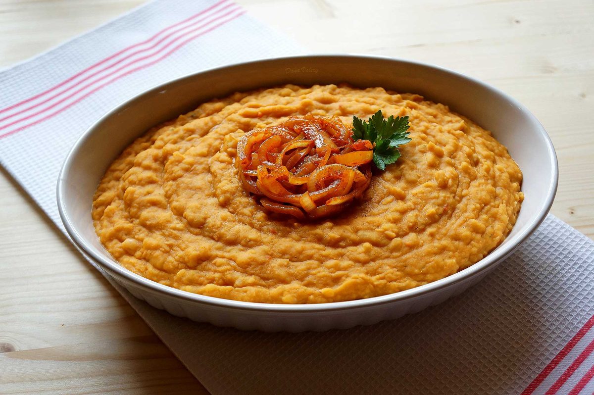 Cum să pregătești cea mai gustoasă fasole făcăluită. Deliciul ce îmbină gustul autentic și tradiția culinară