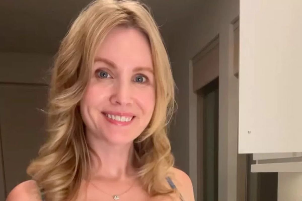 O femeie credincioasă, surpriză în ipostaze neortodoxe! S-a postat în bikini!