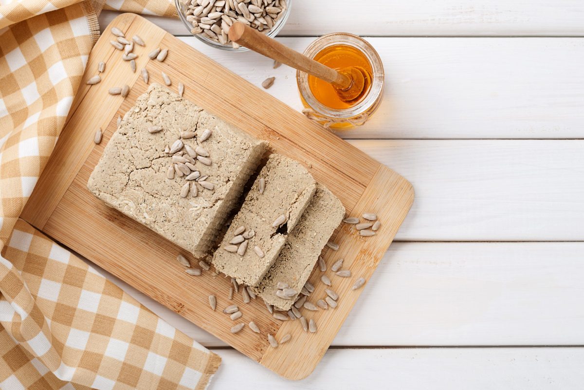 Cum să pregătești halva turcească. Descoperă gustul autentic al desertului Orientului