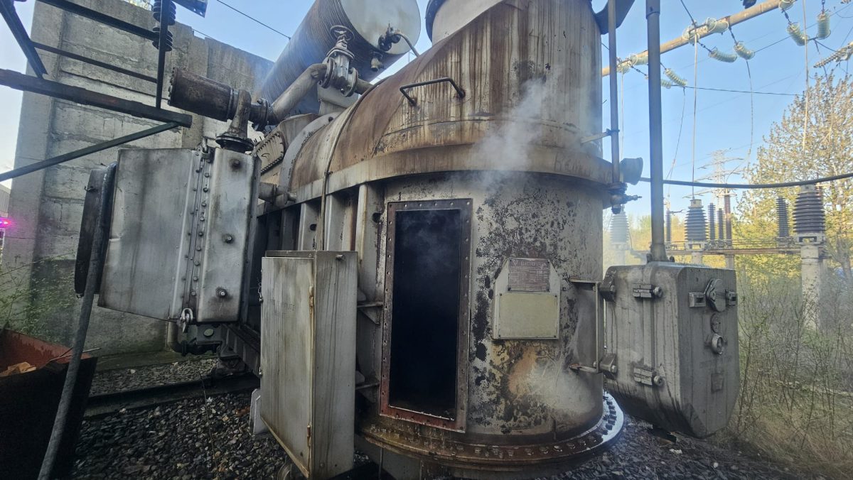 Incendiu în incinta Fortus! Un transformator electric a luat foc