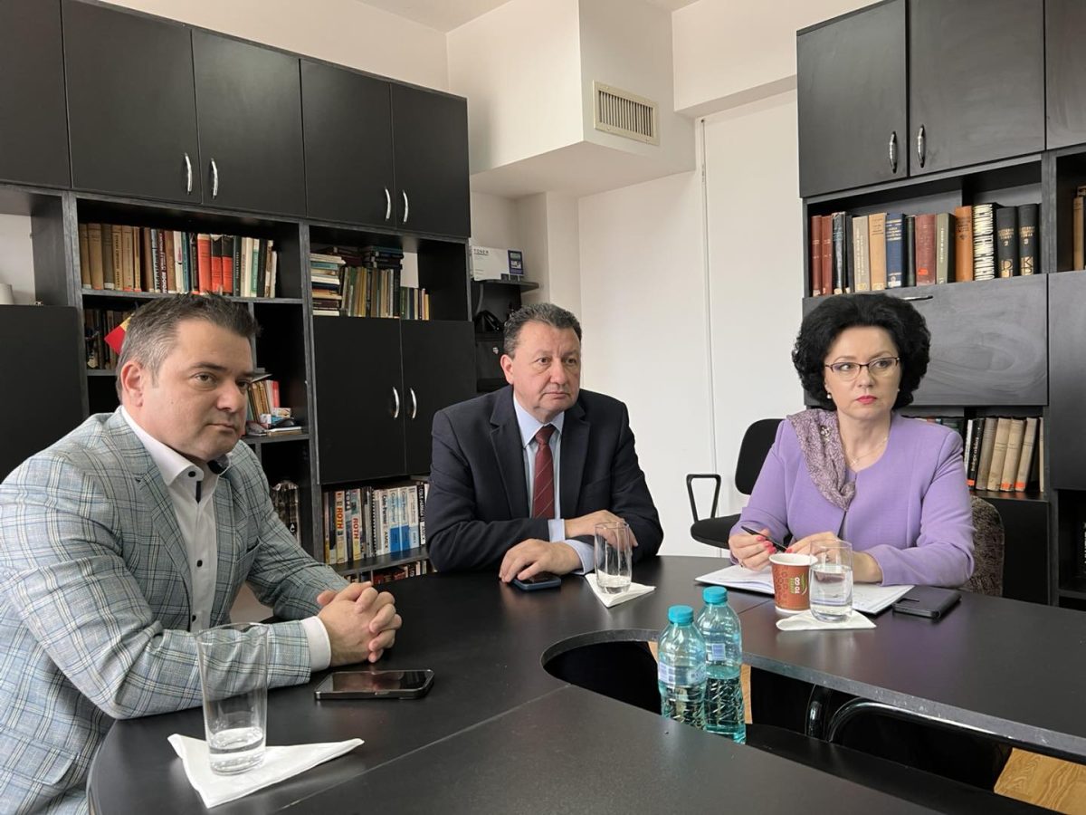 Măsuri de siguranță alimentară și prevenție sanitar-veterinară înainte de Paște, anunțate de Prefectura Iași