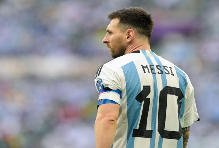 Mesajul emoționant al lui Lionel Messi după moartea Papei Francisc: „Un Papă deosebit, apropiat, argentinian…”