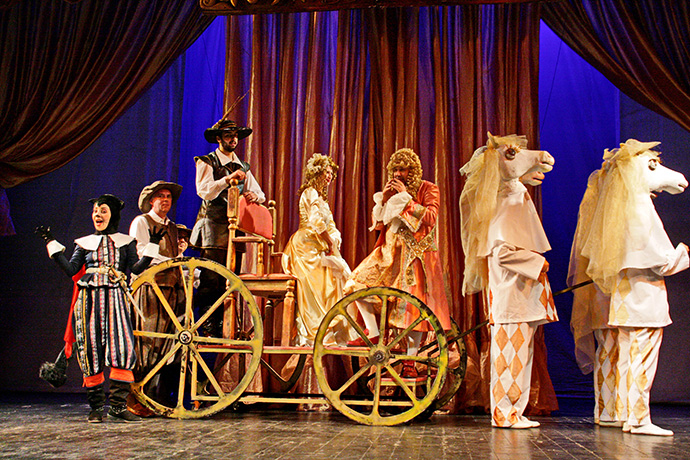 Spectacolele organizate la Teatrul Luceafărul Iași, în perioada 15 – 17 aprilie 2025