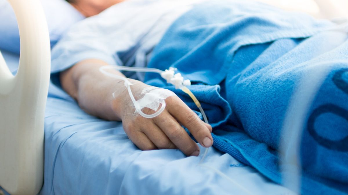 În ultima săptămână, 313 ieșeni au ajuns la spital din cauza infecțiilor respiratorii acute