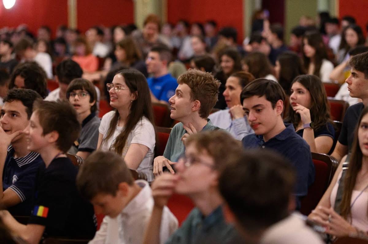 Pe 23 aprilie a început, la Iași Olimpiada Națională de Chimie