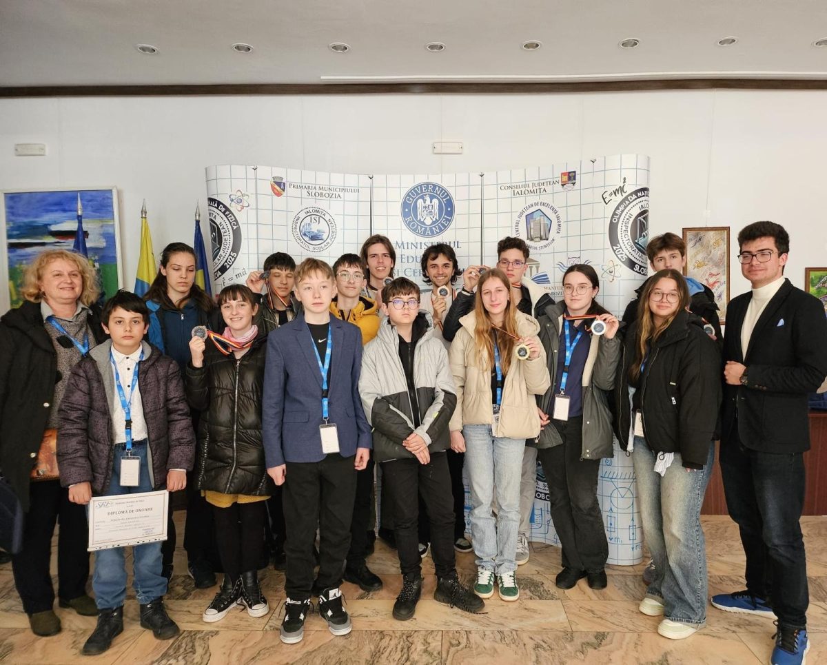 Lotul ieșean strălucește la Olimpiada Națională de Fizică 2025: 22 distincții pentru elevii din Iași