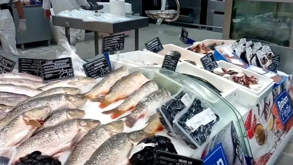 Acesta este cel mai nesănătos și otrăvitor pește din lume. Se găsește în mai toate magazinele din România