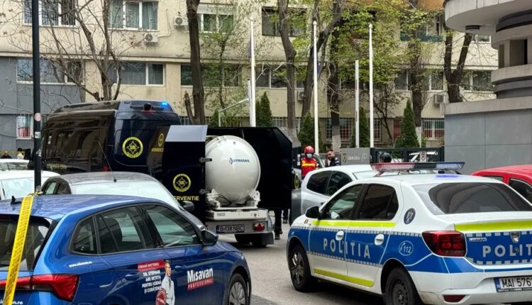 Prima analiză a plicurilor cu substanța „alb-rozalie” trimise către mai multe instituții din Capitală