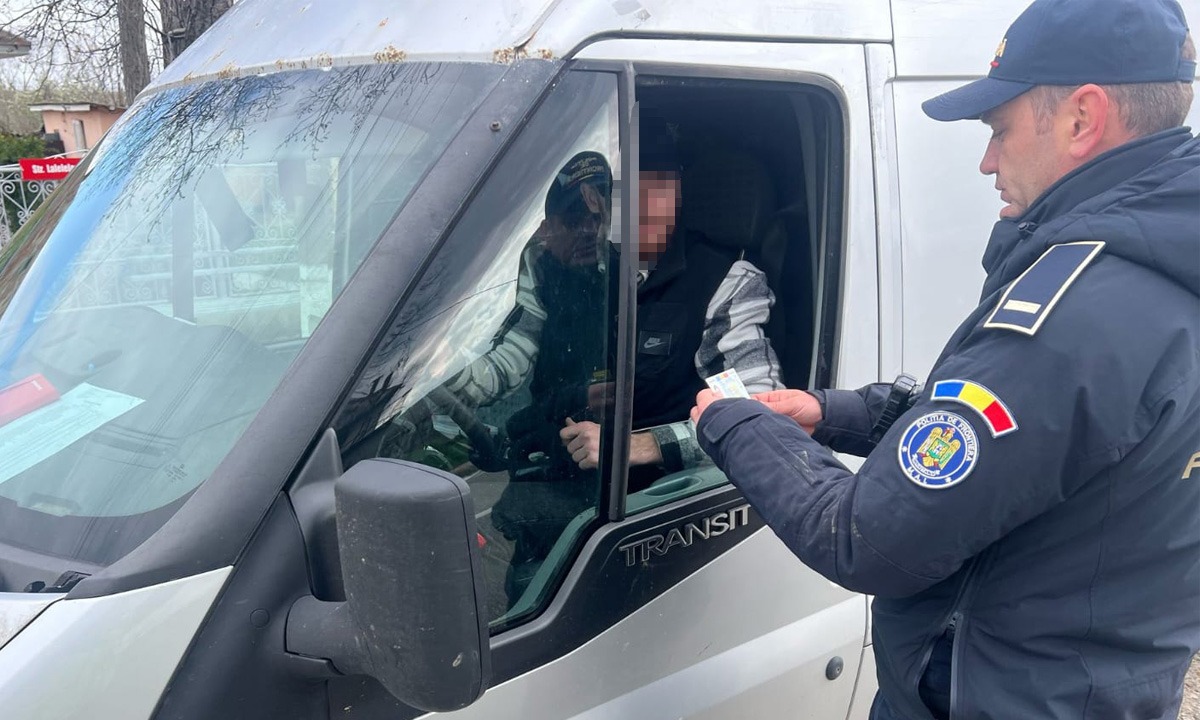 Autoturism radiat din circulație, descoperit la control de frontieră