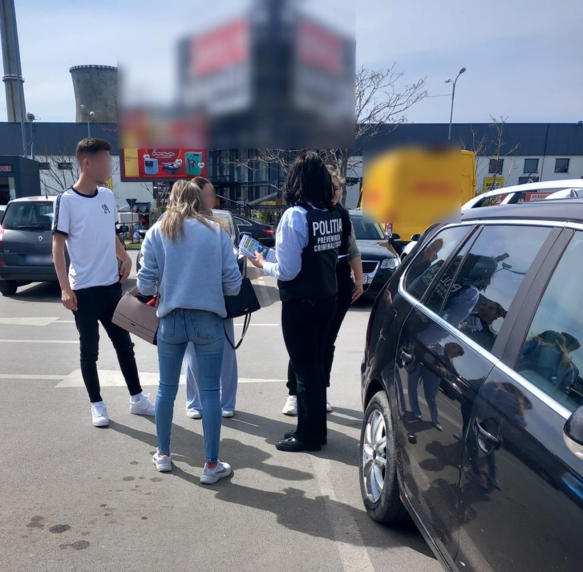 Polițiștii ieșeni, în stradă cu sfaturi preventive pentru cetățeni
