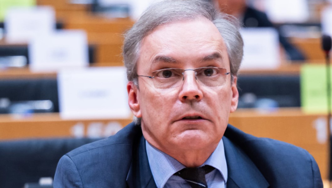 Europarlamentarul Șerban Dimitrie Sturdza solicită oficial Ucrainei recunoașterea limbii române ca limbă de predare în școlile din regiunea Odesa (P)