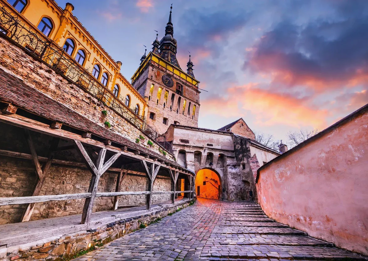 Turnul cu Ceas din Sighișoara. Explorează misterul din jurul cetății medievale