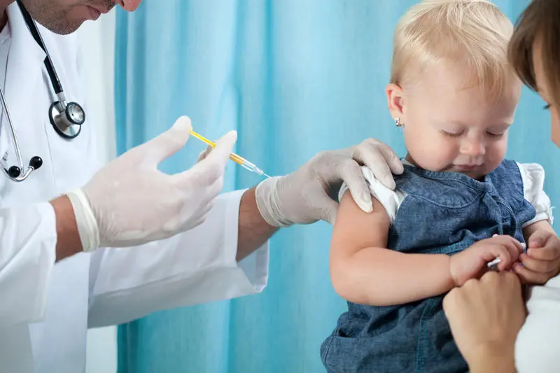 Medicii de familie trag un semnal dur: „Un medic care se opune vaccinării nu ar trebui să profeseze!”