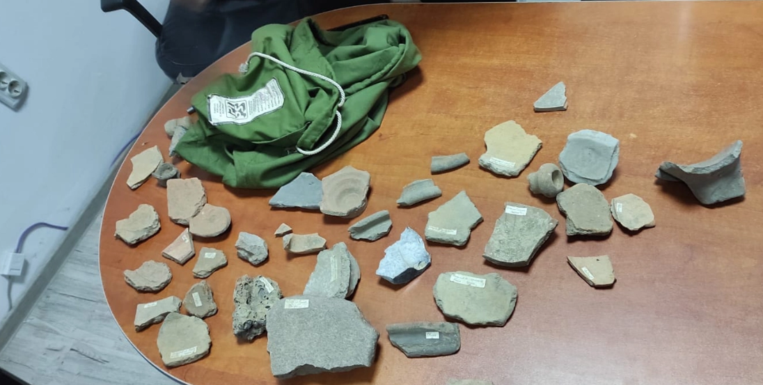 Vestigiile descoperite de polițiștii din Iași, în talcioc, vor fi expertizate de specialiștii de la Complexul Muzeal Național Moldova