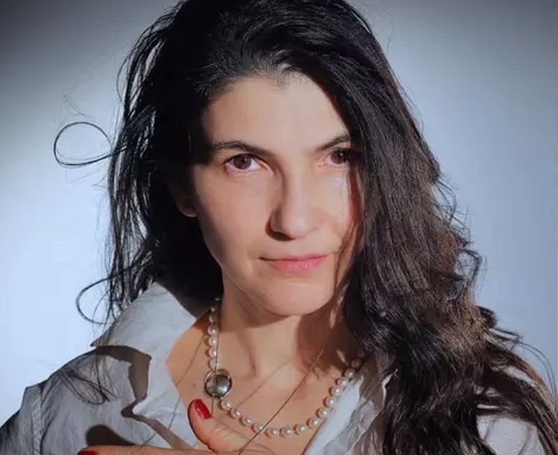 Ea este Alina Zamfirescu, fosta soție a lui Cătălin Predoiu! Ce afacere are soția președintelui interimar al PNL