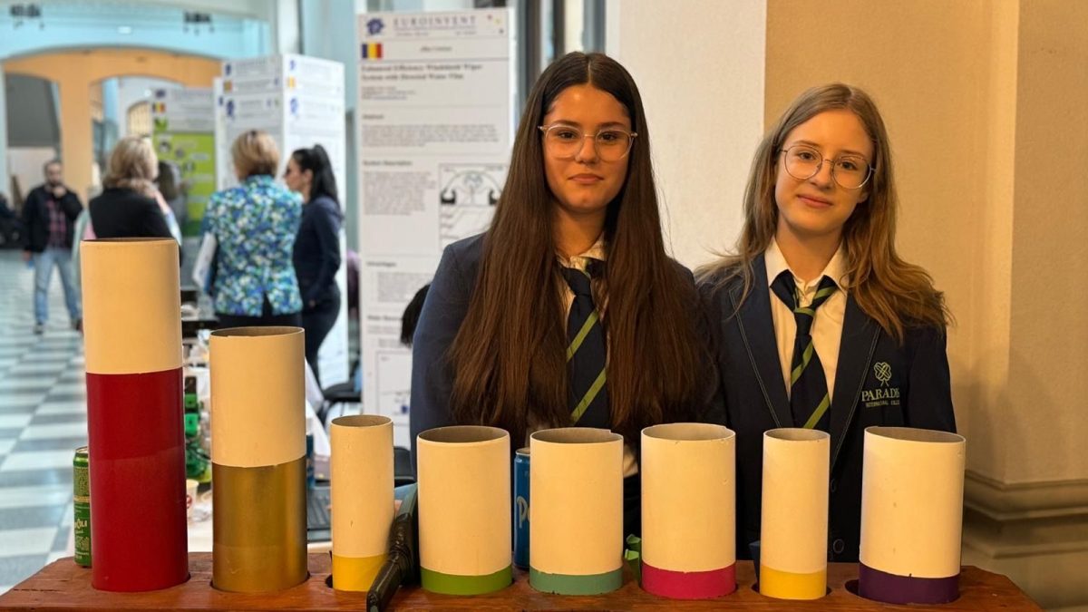 La ediția EuroInvent de anul acesta, un grup de elevi au expus proiecte inovative, realizate și din materiale reciclabile