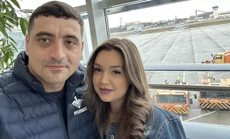 Ce diferență de vârstă este între George Simion și soția sa, Ilinca. Cum a început povestea lor de dragoste