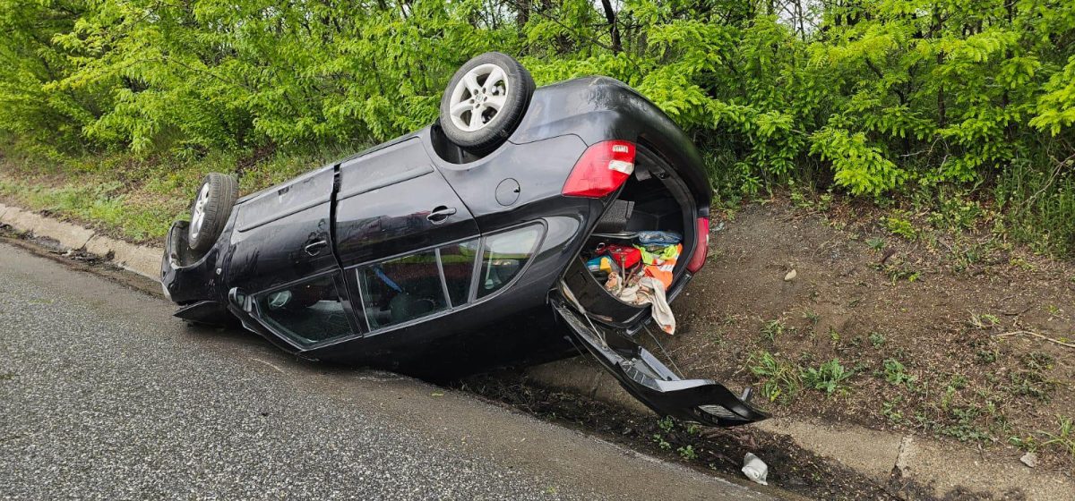 Accident rutier în Iași! Au fost implicate patru persoane