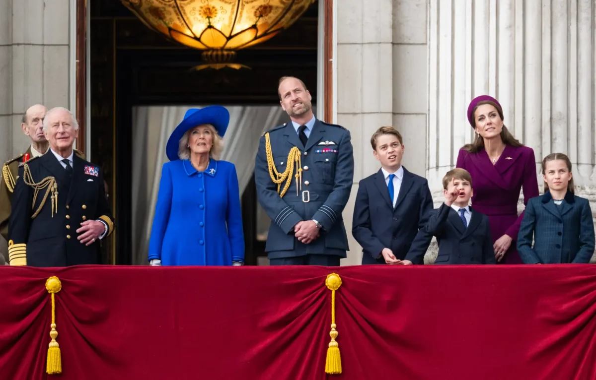 Prințul Harry, izolat de familia regală din lipsă de încredere. Regele Charles și rudele îl evită pe fondul tensiunilor tot mai mari