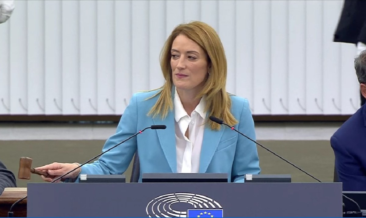 Roberta Metsola va avea o întâlnire informală la Bucureşti cu preşedintele ales, Nicuşor Dan