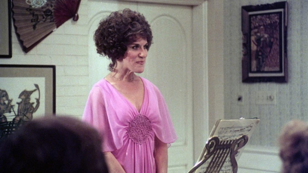 Actrița și comedianta din „Laugh-In”, Ruth Buzzi, a murit. Vestes a picot ca un trăsnet
