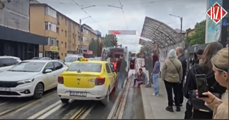 Accident rutier în Tudor! Un pieton a fost lovit de un autoturism