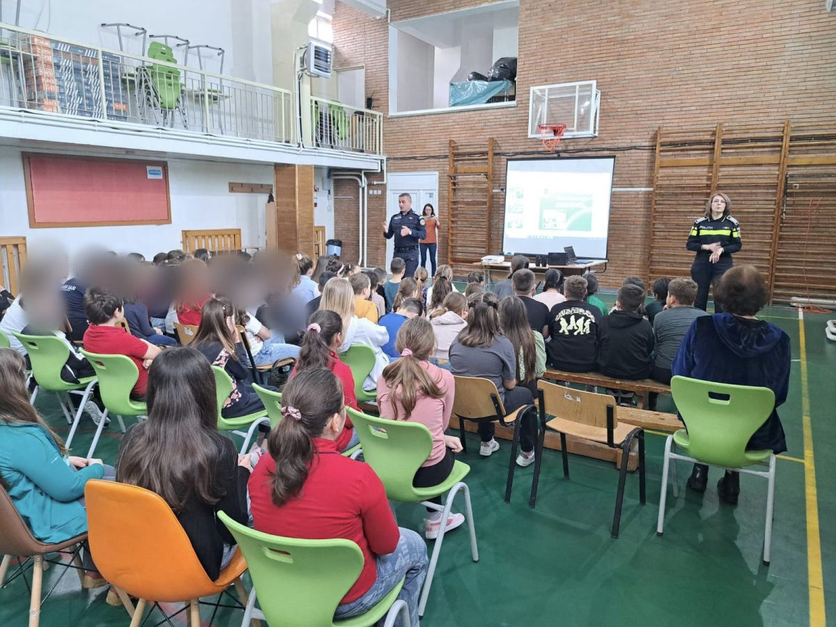 Activități preventive ale polițiștilor de la Pașcani