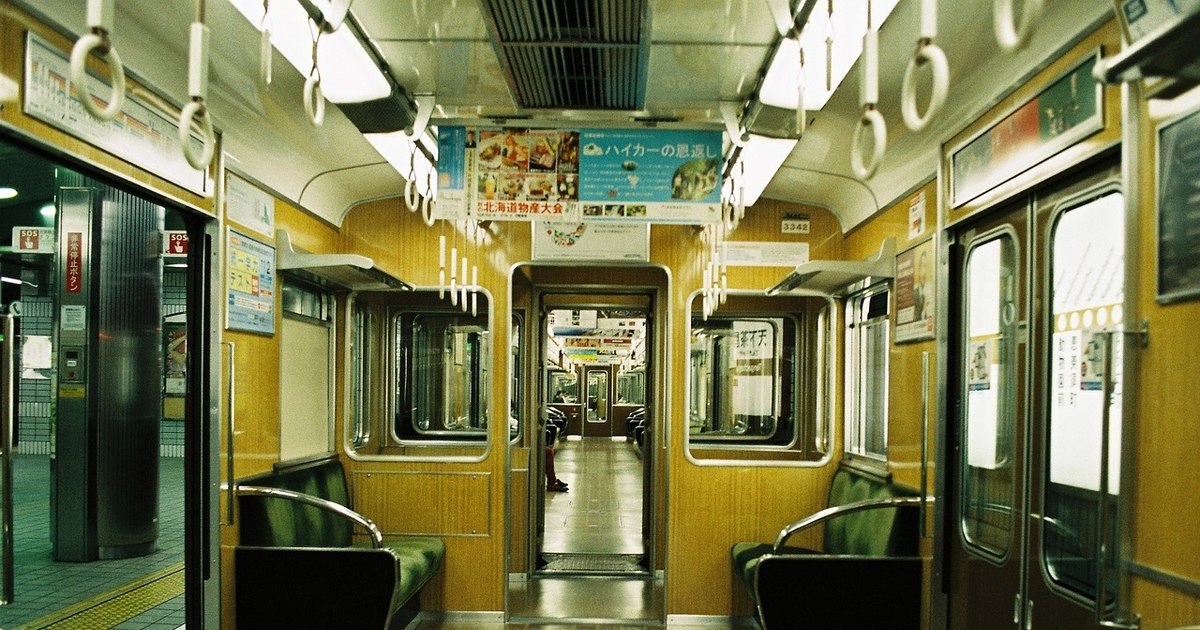 Atac sângeros în metroul din Tokyo. Mai multe persoane rănite și un suspect arestat
