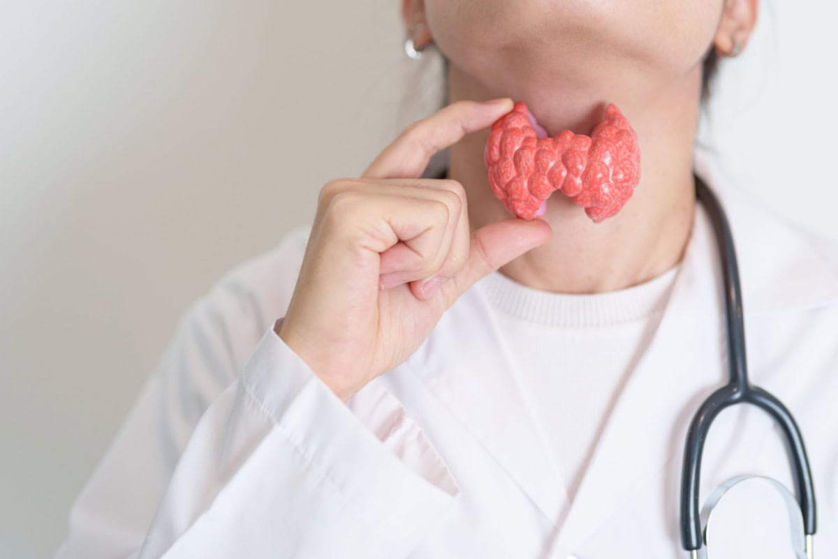 Ce vitamine sunt bune pentru glanda tiroidă? Iată ce trebuie să consumi pentru o funcționare optimă
