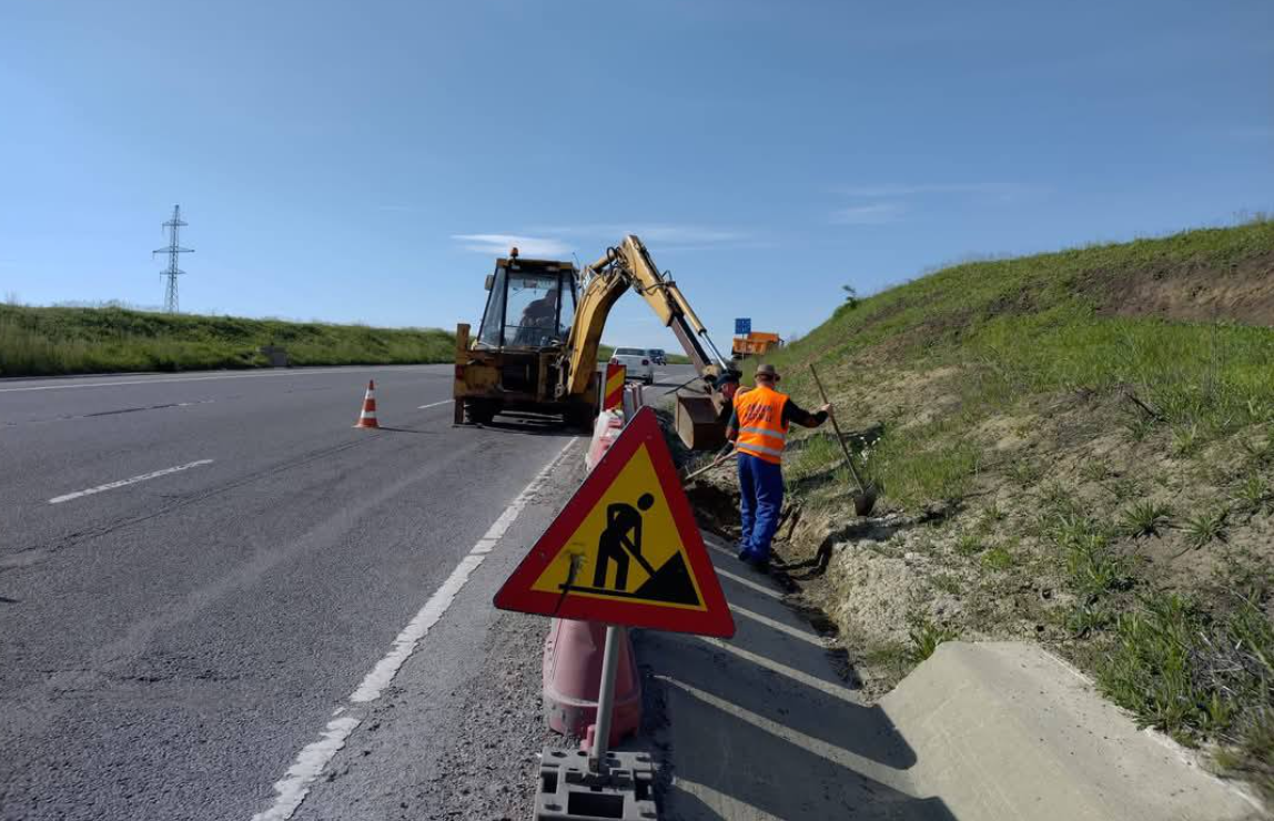 Atenție la drum în Moldova! Risc de inundații și aluviuni pe șosele