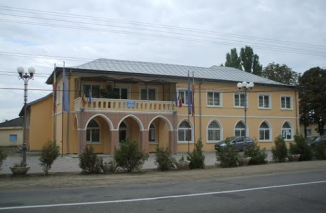 Centrul de zi pentru copiii aflați în dificultate din comuna Ruginoasa, județul Iași, va fi reabilitat! Șapte firme vor contractul de peste 1 milion de euro