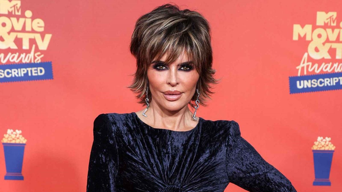 Lisa Rinna își etalează corpul de bikini. Vedeta de 61 de ani uimește internetul cu silueta ei de invidiat