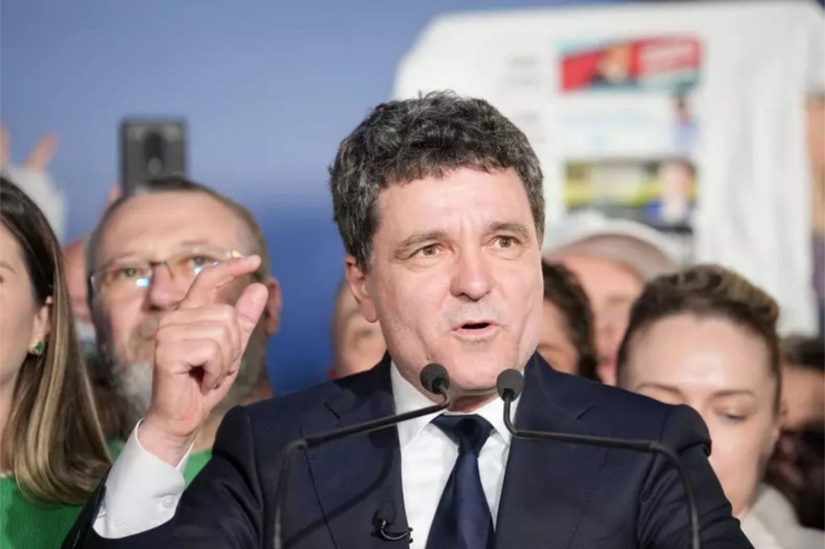 Ce gafă penibilă a făcut Nicușor Dan! A modificat postarea, dar oamenii au sesizat imediat